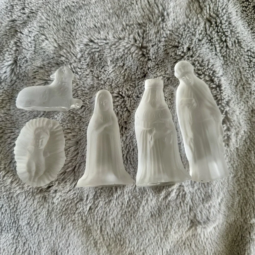 Clear Frosted Glass 5 Piece‎ Nativity Set